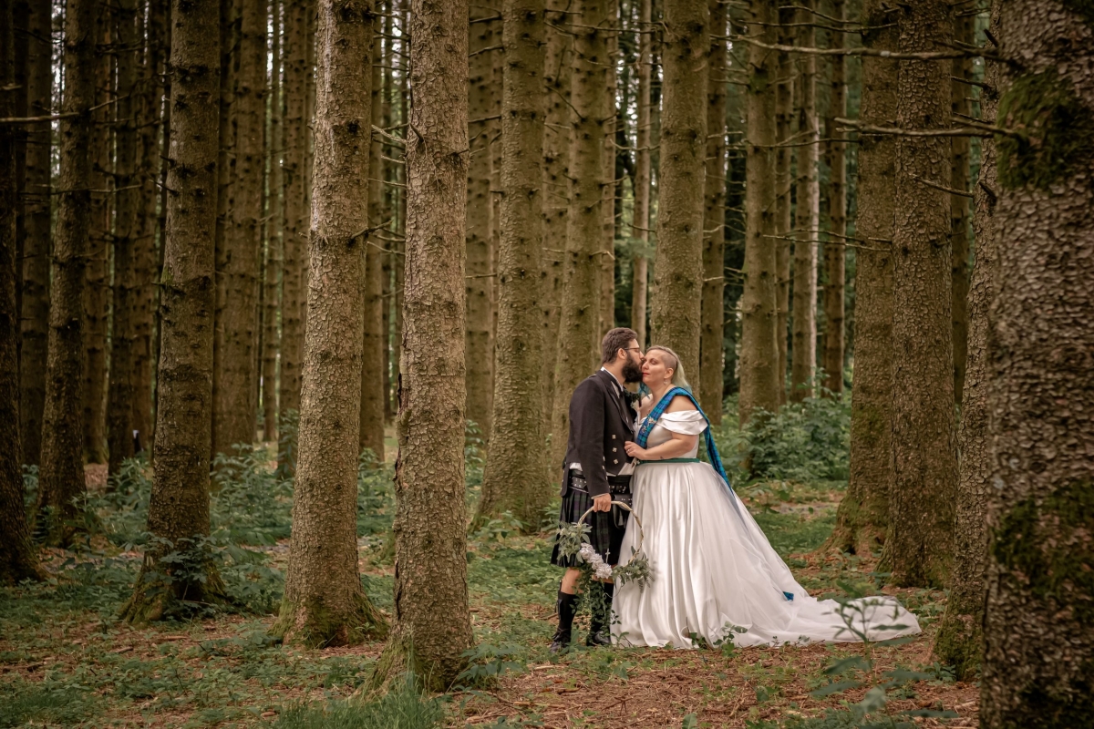 Mariage écossais dans les bois